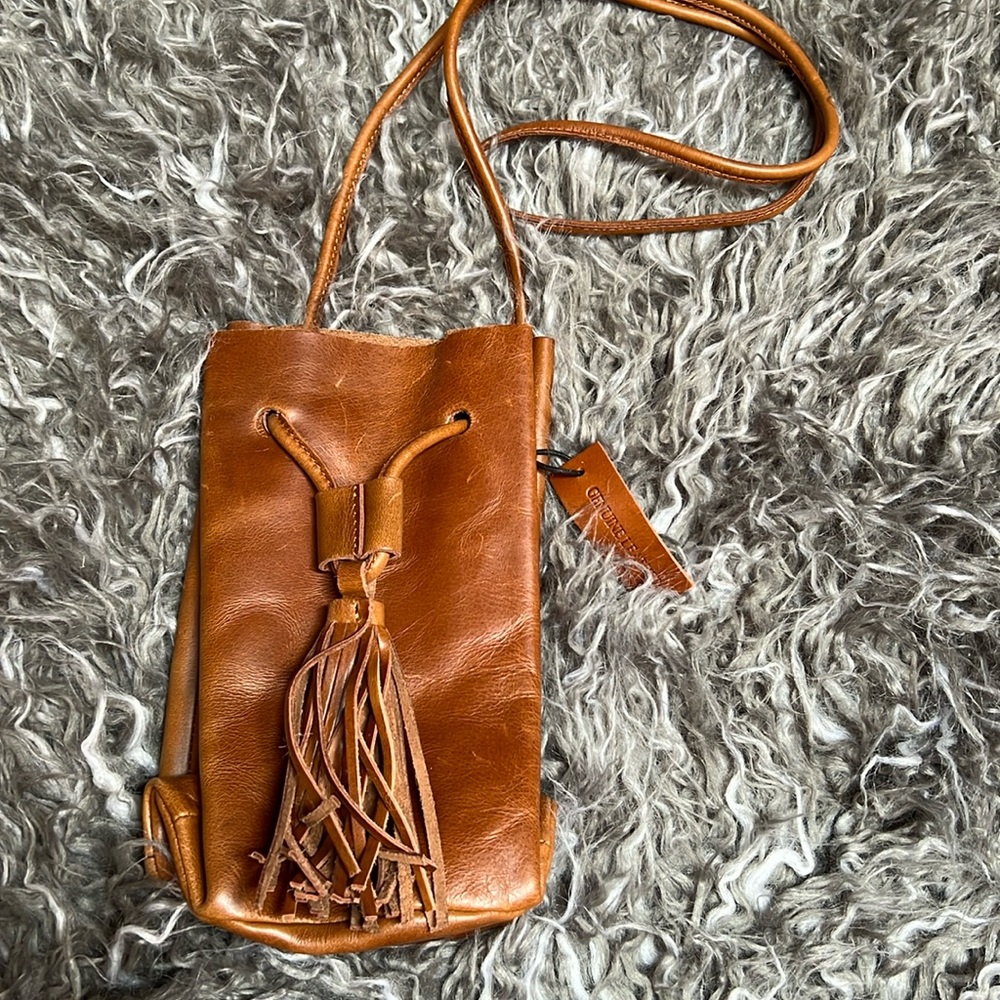 Leather Lunch Bag Style Cross Body Bag-Like New